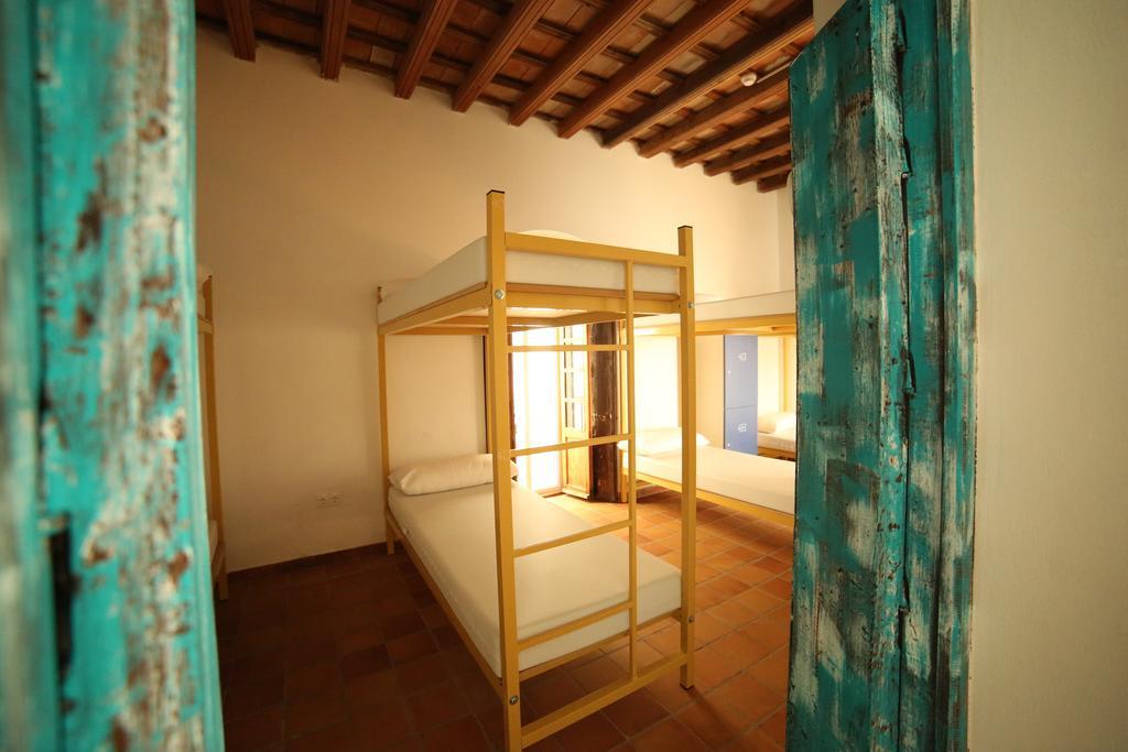 Wake Up In Tarifa Hostel & Restaurant Lounge Cameră foto