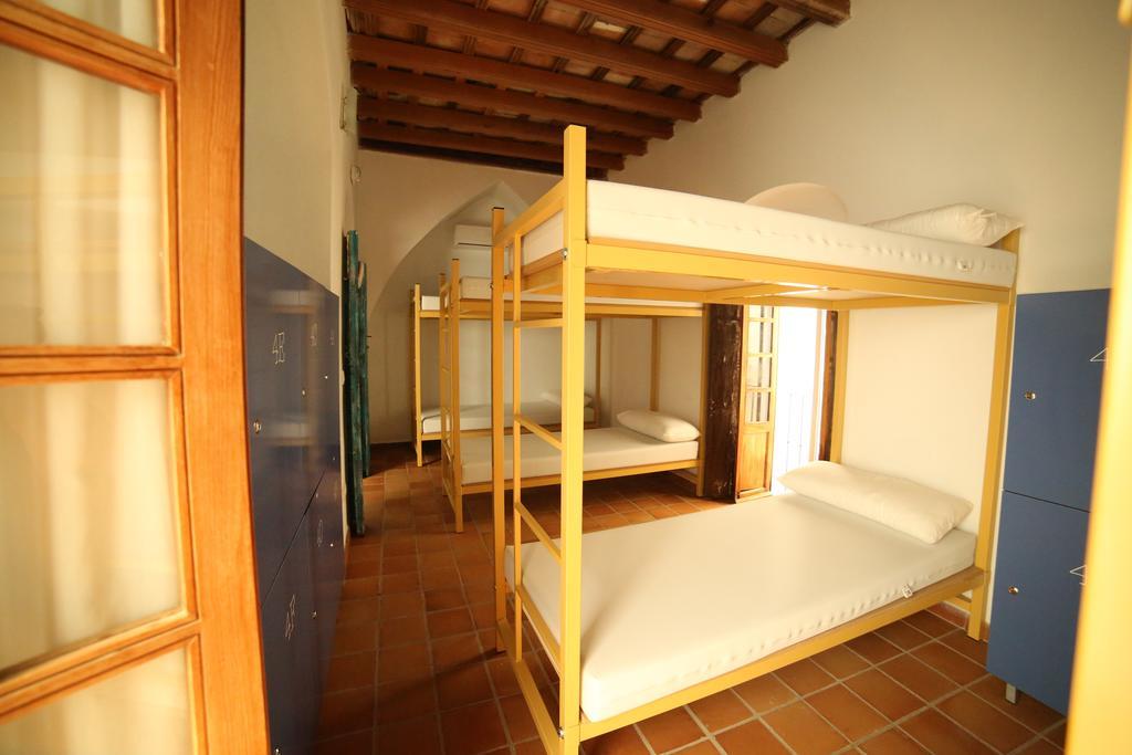 Wake Up In Tarifa Hostel & Restaurant Lounge Cameră foto